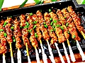 烤(kǎo)羊肉串(chuàn)
